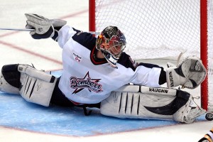 中国第一名奥运会冠军是谁？中国第一位奥运会冠军是谁?？