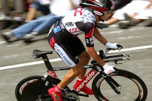 阿森纳获得过几次英超冠军，阿森纳拿过几个英超冠军？